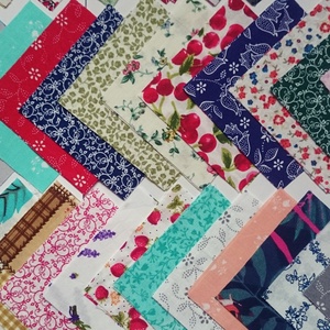 100 db Növény mintás patchwork 10x10 cm pamutvászon csomag  - kellékek & szerszámok - méteráru - anyagcsomag - Meska.hu