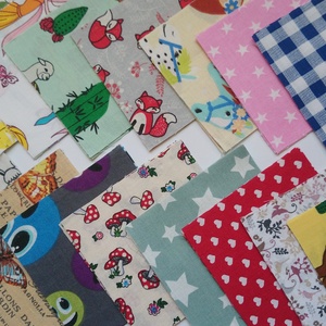 100 db Gyerek mintás patchwork 10x10 cm pamutvászon csomag GY - kellékek & szerszámok - méteráru - anyagcsomag - Meska.hu