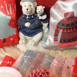 Színes kedves mintájú adventi kalendárium naptár zsák 24 db  - karácsony - adventi díszek - adventi naptár - Meska.hu