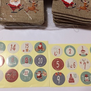24 részes Mikulás mintás adventi kalendárium csomag juta zsák karácsony - karácsony - adventi díszek - adventi naptár - Meska.hu