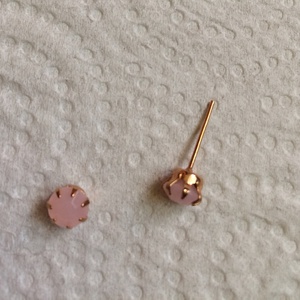 3 pár beszúrós fülbevaló sárga kék virág köves pötty - ékszer - fülbevaló - pötty fülbevaló - Meska.hu