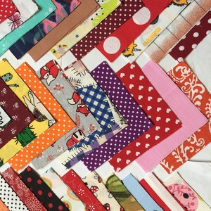 100 db vegyes mintájú patchwork 10x10 cm pamutvászon csomag VC - kellékek & szerszámok - méteráru - anyagcsomag - Meska.hu