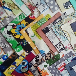 100 db fiús mintájú patchwork 10x10 cm pamutvászon csomag F2 - kellékek & szerszámok - méteráru - anyagcsomag - Meska.hu