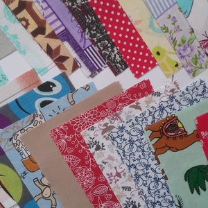 100 db gyerek mintájú patchwork 10x10 cm pamutvászon csomag GYH - kellékek & szerszámok - méteráru - anyagcsomag - Meska.hu