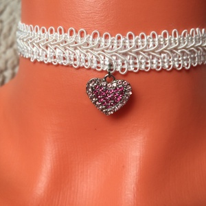 Fehér csipke choker nyakpánt nyakék köves szív medál - Meska.hu