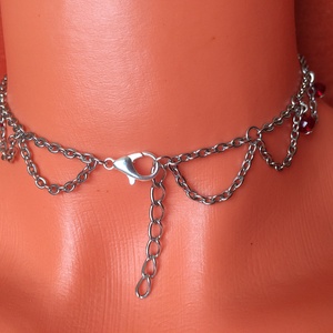 Ezüst fém choker stílusú nyaklánc+ fülbevaló piros gyöngyökkel - ékszer - ékszerszett - Meska.hu