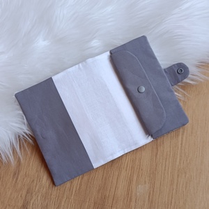 Kártyatartós egészségügyi kiskönyv borító - otthon & életmód - papír, írószer - egészségügyi kiskönyv borító - Meska.hu