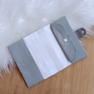 Kártyatartós egészségügyi kiskönyv borító - baba - mama - babaemlékek - egészségügyi kiskönyv borító - Meska.hu