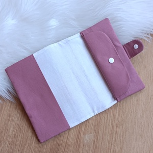 Kártyatartós egészségügyi kiskönyv borító - otthon & életmód - papír, írószer - egészségügyi kiskönyv borító - Meska.hu