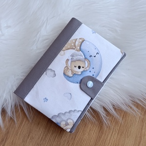 Kártyatartós egészségügyi kiskönyv borító, Otthon & Életmód, Papír, írószer, Egészségügyi kiskönyv borító, Varrás, MESKA