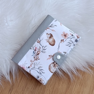 Kártyatartós egészségügyi kiskönyv borító, Otthon & Életmód, Papír, írószer, Egészségügyi kiskönyv borító, Varrás, MESKA