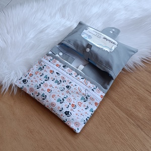 Pelenkatáska, pelenkázó neszeszer - táska & tok - pelenkatáska - pelenkatartó tok - Meska.hu