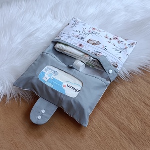 Pelenkatáska, pelenkázó neszeszer - baba - mama - pelenkázó, babafürdető kellékek - pelenkázó neszeszer, pelenkatartó - Meska.hu