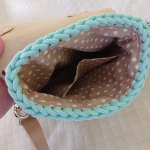 Női válltáska, crossbody - táska & tok - kézitáska & válltáska - vállon átvethető táska - Meska.hu