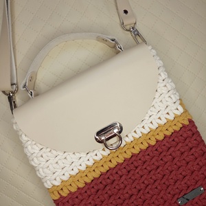 Női válltáska, crossbody - táska & tok - kézitáska & válltáska - vállon átvethető táska - Meska.hu
