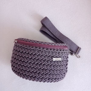 Női horgolt övtáska - Meska.hu