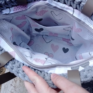 Női válltáska, szürke színben - táska & tok - kézitáska & válltáska - válltáska - Meska.hu