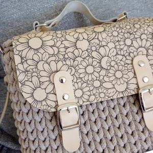 Virágos horgolt táska - táska & tok - kézitáska & válltáska - vállon átvethető táska - Meska.hu