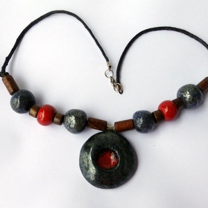 Kőszív kerámai nyaklánc, Ékszer, Nyaklánc, Medálos nyaklánc, Agyagozás, Ékszerkészítés, MESKA