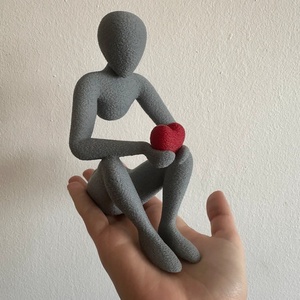 Modern absztrakt figura szívvel  3D nyomtatott dekoráció - Meska.hu