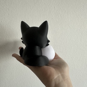 Cuki fekete cica koponyával  3D nyomtatott figura különleges dekornak - otthon & életmód - dekoráció - dísztárgy - Meska.hu
