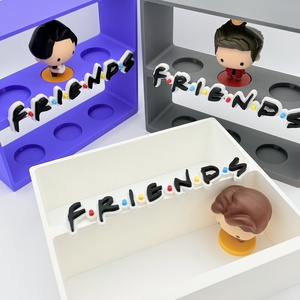 Jóbarátok (Friends) figura tartó, Otthon & Életmód, Dekoráció, Asztal és polc dekoráció, Dekorációs tál, tartó, Mindenmás, Strapabíró műanyag figura tartó, ami biztonságosan tárolja és kiemeli a kedvenc figuráidat.
Tökélet..., MESKA