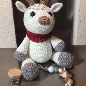 Horgolt feh�r szarvas - Meska.hu