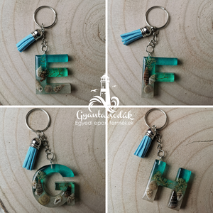 KÉSZLETKISÖPRÉS - Tengeri betű kulcstartó (A-L) - Epoxi, epoxy gyanta, műgyanta - Gyantacsodák - táska & tok - kulcstartó & táskadísz - kulcstartó - Meska.hu