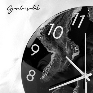 EPOXI GYANTA FALIÓRA - KEREK EZÜST ONIX 33CM - GYANTACSODÁK - otthon & életmód - dekoráció - fali és függő dekoráció - falióra & óra - Meska.hu