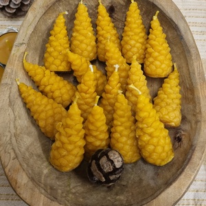 Méhviasz toboz - karácsony - karácsonyi lakásdekoráció - karácsonyi illatgyertya, mécses - Meska.hu