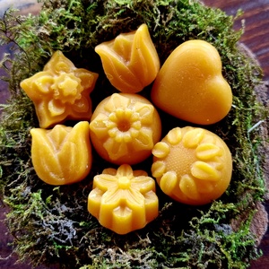 Tavaszi illatviasz válogatás méhviaszból - otthon & életmód - gyertya, illat, aroma - illatviasz - Meska.hu