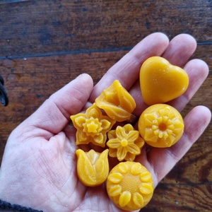 Tavaszi illatviasz válogatás méhviaszból, Otthon & Életmód, Gyertya, illat, aroma, Illatviasz, Gyertya-, mécseskészítés, MESKA