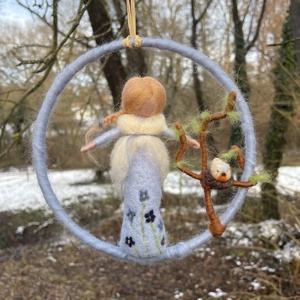 Tavaszváró gyapjú kopogtató, Otthon & Életmód, Dekoráció, Ajtó- és ablak dekoráció, Ajtódísz & Kopogtató, Nemezelés, MESKA