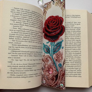Könyvjelző rózsa mintával díszdobozban, Könyv & Zene, Könyvjelző, Gyöngyfűzés, gyöngyhímzés, MESKA