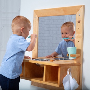 Montessori mosdó és tükör - Éger fából - játék & sport - készségfejlesztő és logikai játék - montessori szivárvány, waldorf játékok - Meska.hu