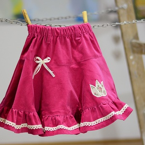 PÖRGŐS kord szoknya, 74-164-es, sötét rózsaszín, lány, pamut  csipke díszítéssel  - ruha & divat - babaruha & gyerekruha - szoknya - Meska.hu