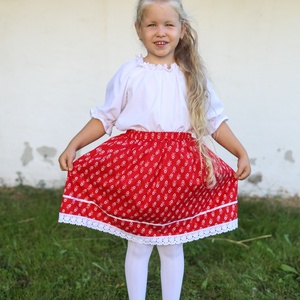 Piros néptáncos szoknya 20-90 cm, apró virágos, pirosfestő mintájú (NEM pörgős, 150 cm körben) - ruha & divat - női ruha - szoknya - Meska.hu