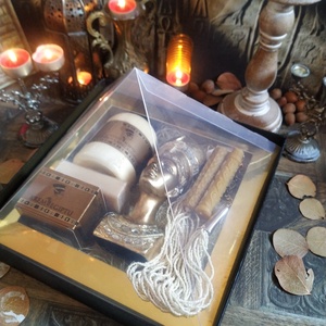 Egyiptomi ajándékcsomag luxus kozmetikumokkal anyák napjára születésnapra nőnapra névnapra  - szépségápolás - kozmetikai ajándékcsomag - Meska.hu Egyiptomi ajándékcsomag luxus kozmetikumokkal anyák napjára születésnapra nőnapra névnapra  - szépségápolás - kozmetikai ajándékcsomag - Meska.hu