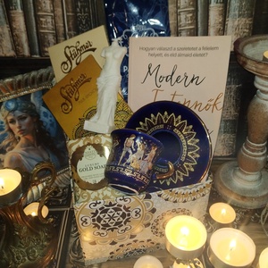 Ajándékcsomag kávéval, kávés csészével és csokoládéval Modern Istennőknek nőnapra, karácsonyra, névnapra, szülinapra, Élelmiszer, Gourmet ajándékcsomag, Mindenmás, MESKA