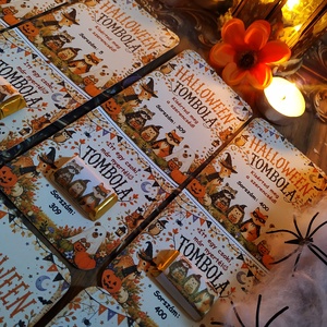 Halloween tombola kártya csokival Halloween bulikra ovisoknak, gyerkeeknek, felnőtteknek cuki erdei állatkákkal - otthon & életmód - dekoráció - halloween - halloweeni meghívó, képeslap, ajándékkísérő - Meska.hu