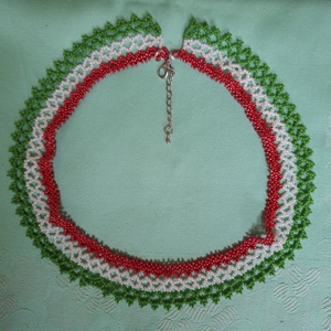 Trikolór tászli, Ékszer, Nyaklánc, Gyöngyös nyaklánc, Gyöngyfűzés, gyöngyhímzés, MESKA