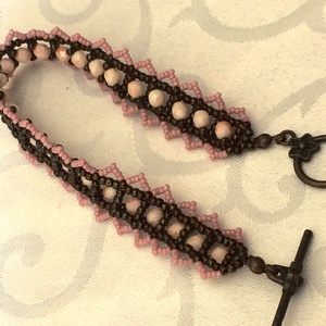 Rózsás romantika karkötő - ékszer - karkötő - gyöngyös karkötő - Meska.hu