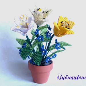 Sárga tulipános asztaldísz cserépben l, Otthon & Életmód, Dekoráció, Virágdísz és tartó, Cserép & Kaspó, Gyöngyfűzés, gyöngyhímzés, Virágkötés, MESKA