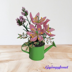 Rózsaszín liliom;  gyöngyből készült virág;  asztaldísz - otthon & életmód - dekoráció - virágdísz és tartó - csokor & virágdísz - Meska.hu