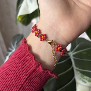 �Málnaszörp � kézműves karkötő - ékszer - karkötő - gyöngyös karkötő - Meska.hu