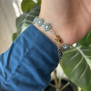  Jégvirágok� kézműves karkötő - ékszer - karkötő - gyöngyös karkötő - Meska.hu