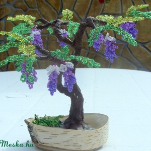 Lila akác gyöngyből -  - Meska.hu