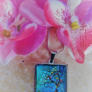 Üveglencsés nyaklánc életfa - Meska.hu