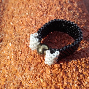 Fekete-ezüst gyöngy gyűrű - Meska.hu