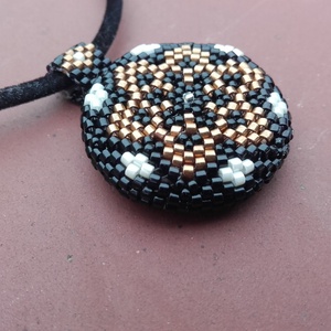 Arany-fekete-ezüst 2 az 1-ben mandala medál bársony nyakláncon - Meska.hu